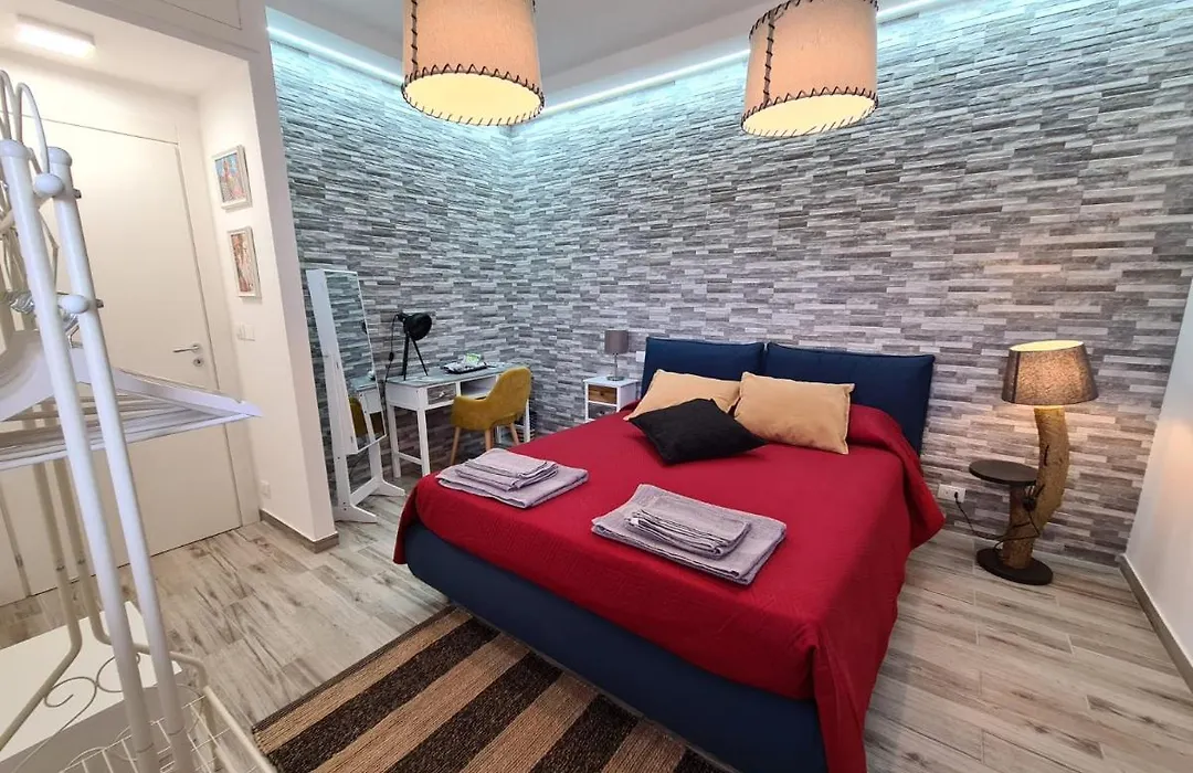 Le Dimore del Gufo B&B&Apartments Suite-1